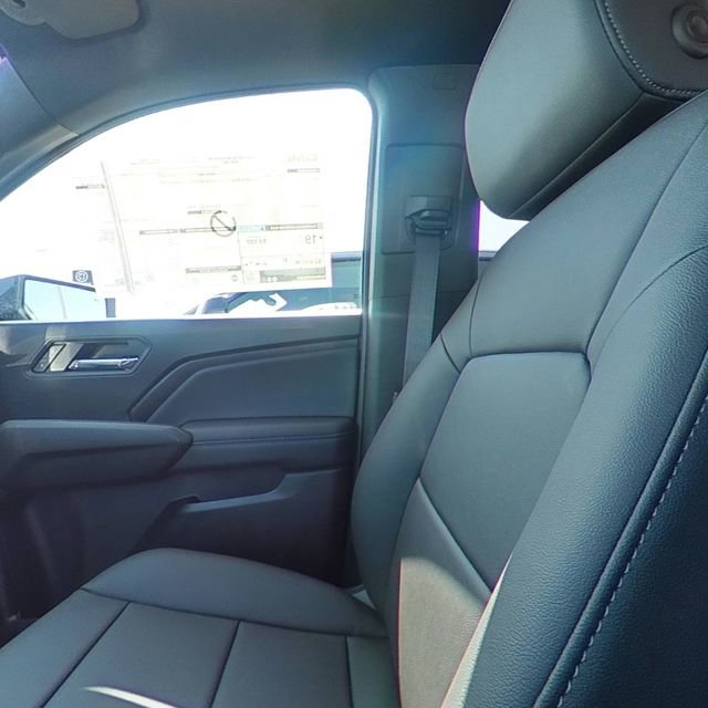 New 2026 GMC Canyon Elevation w/ Convenience Package image 26