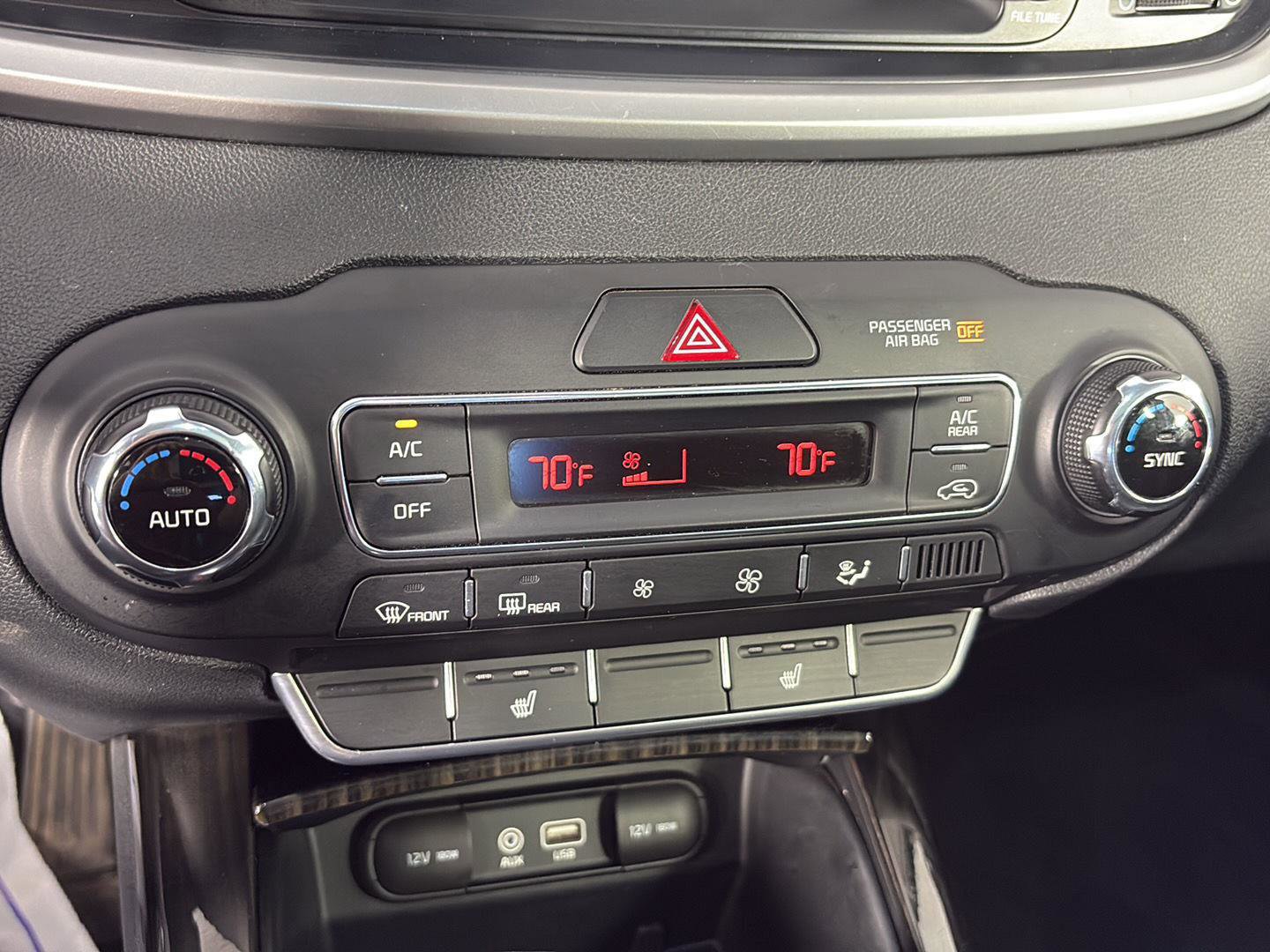 Used 2020 Kia Sorento EX image 30