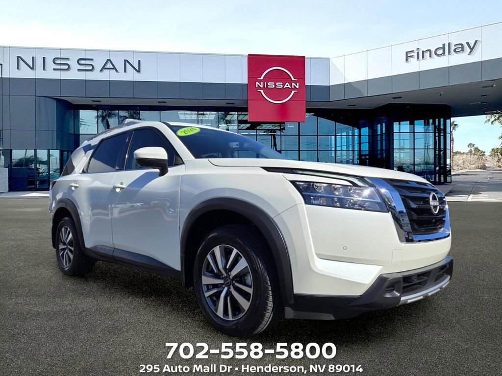 Used 2024 Nissan Pathfinder SL FWD image 1