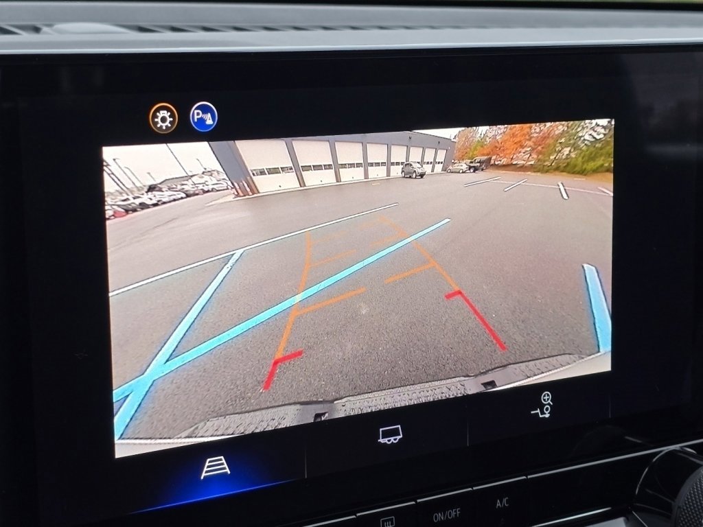 Certified 2026 Chevrolet Colorado W/T w/ Advanced Trailering Package image 18