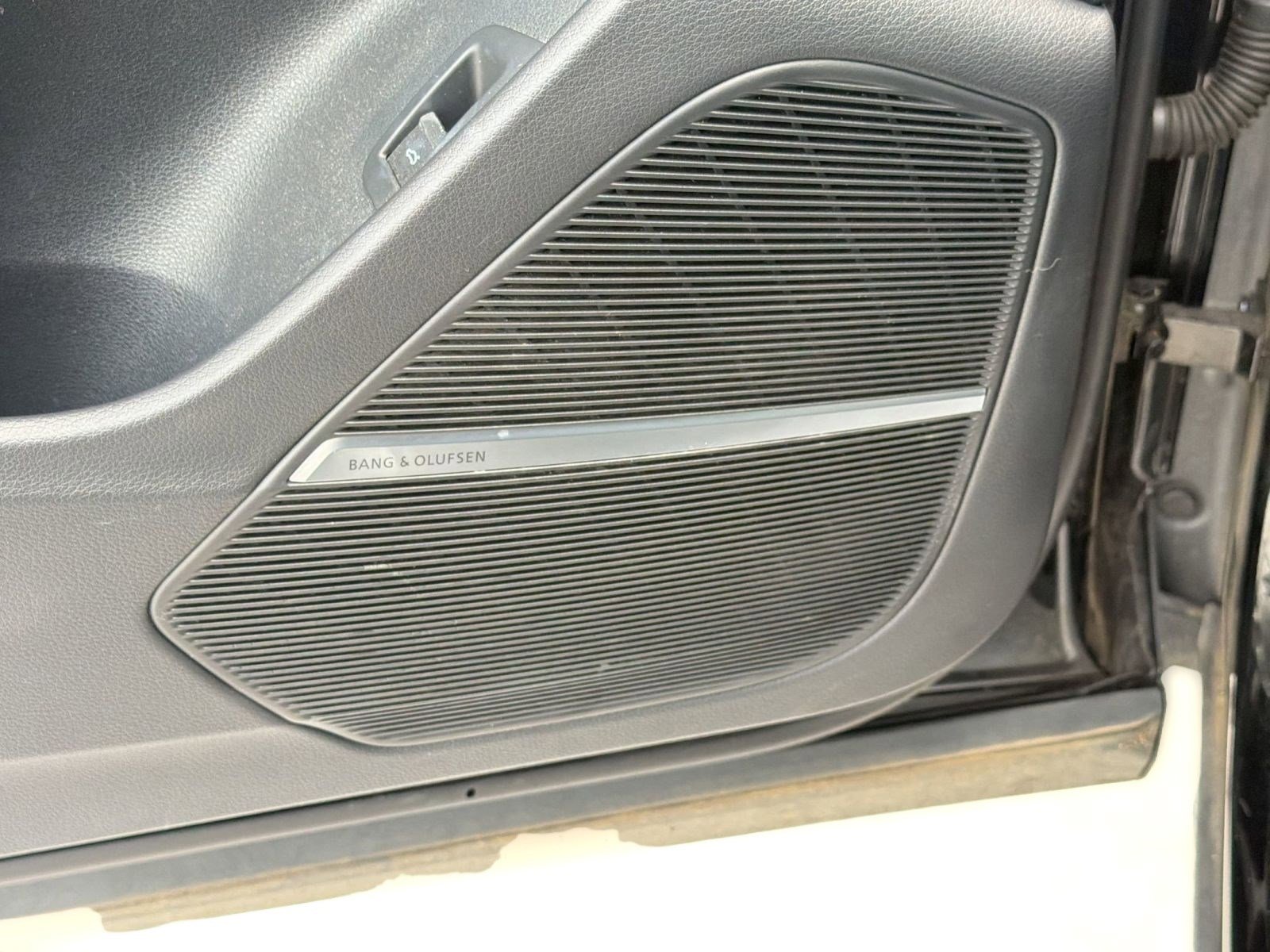 Used 2023 Audi Q8 Premium Plus w/ Premium Plus Package AWD/4WD image 20