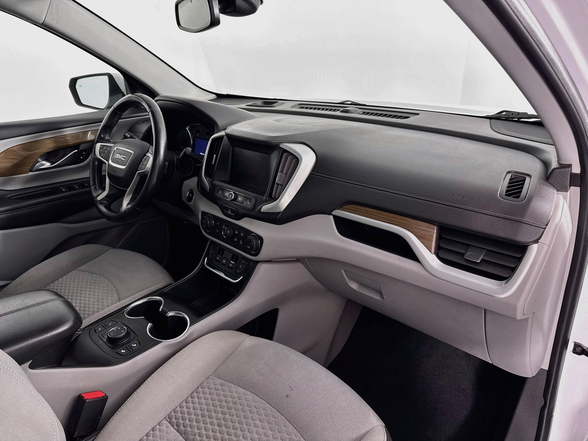 Used 2020 GMC Terrain SLE w/ Driver Convenience Package AWD/4WD image 26