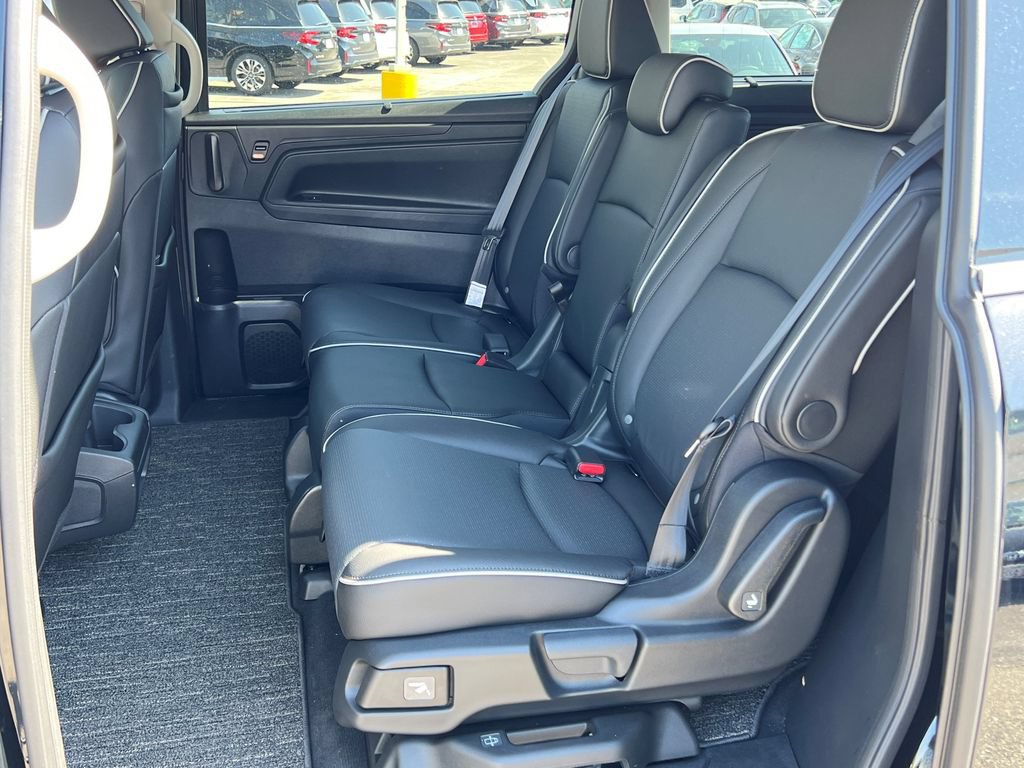 New 2026 Honda Odyssey Elite image 17