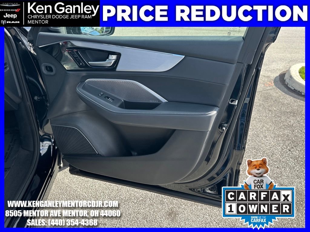 Used 2023 Acura MDX SH-AWD w/ Technology Package image 27