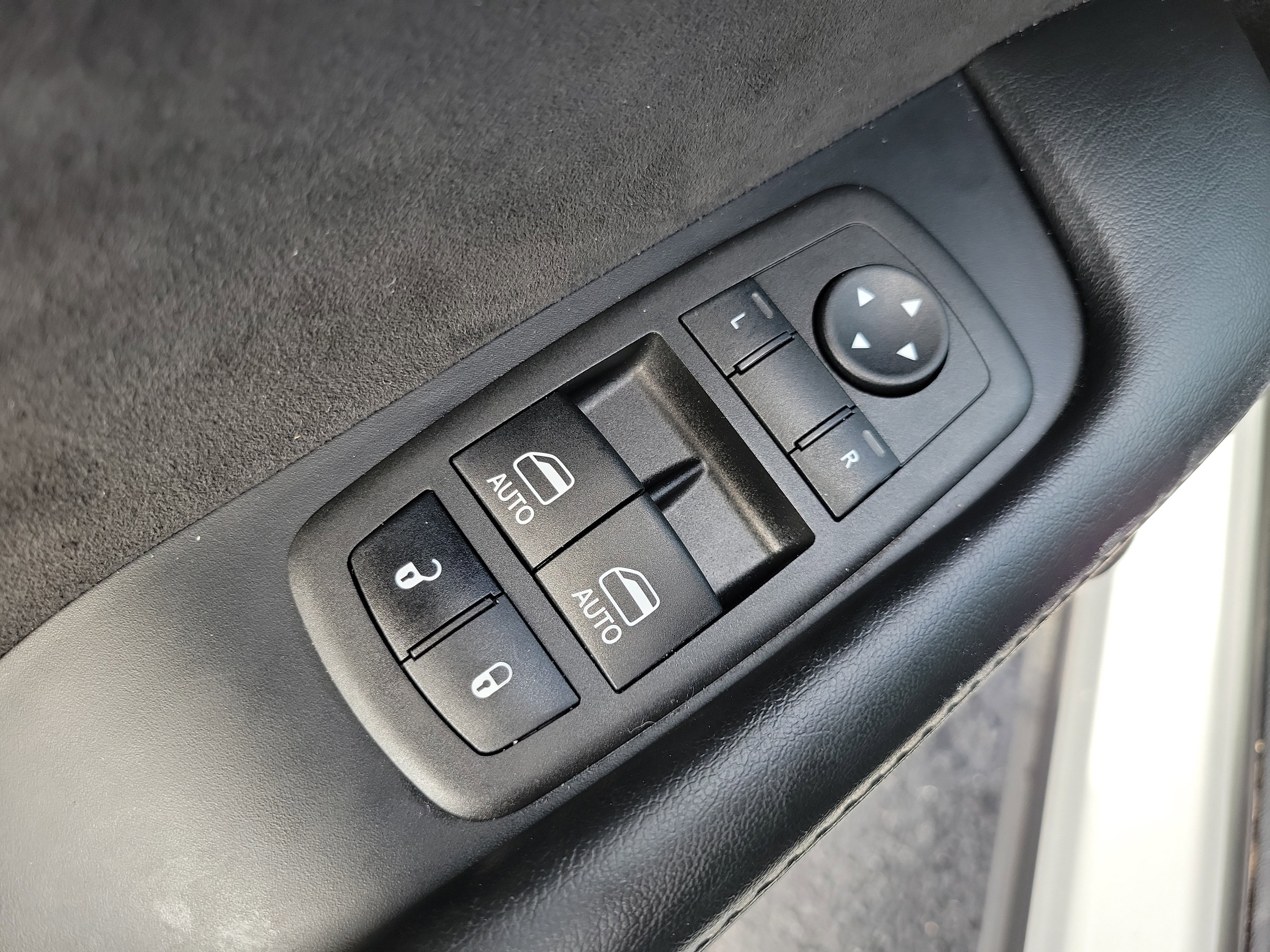 Used 2023 Dodge Challenger SRT Hellcat RWD image 19