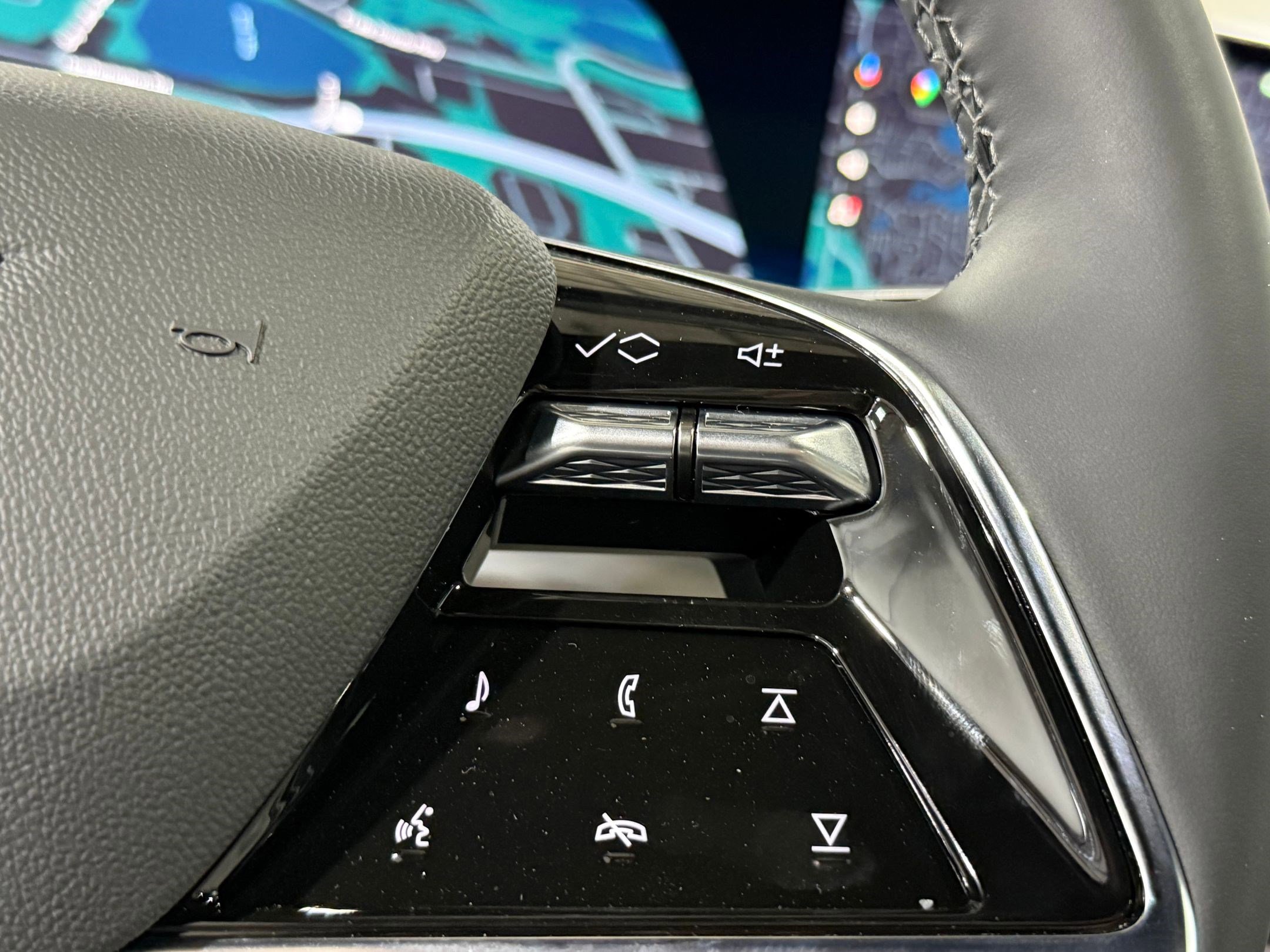 New 2026 Cadillac Vistiq Luxury image 30