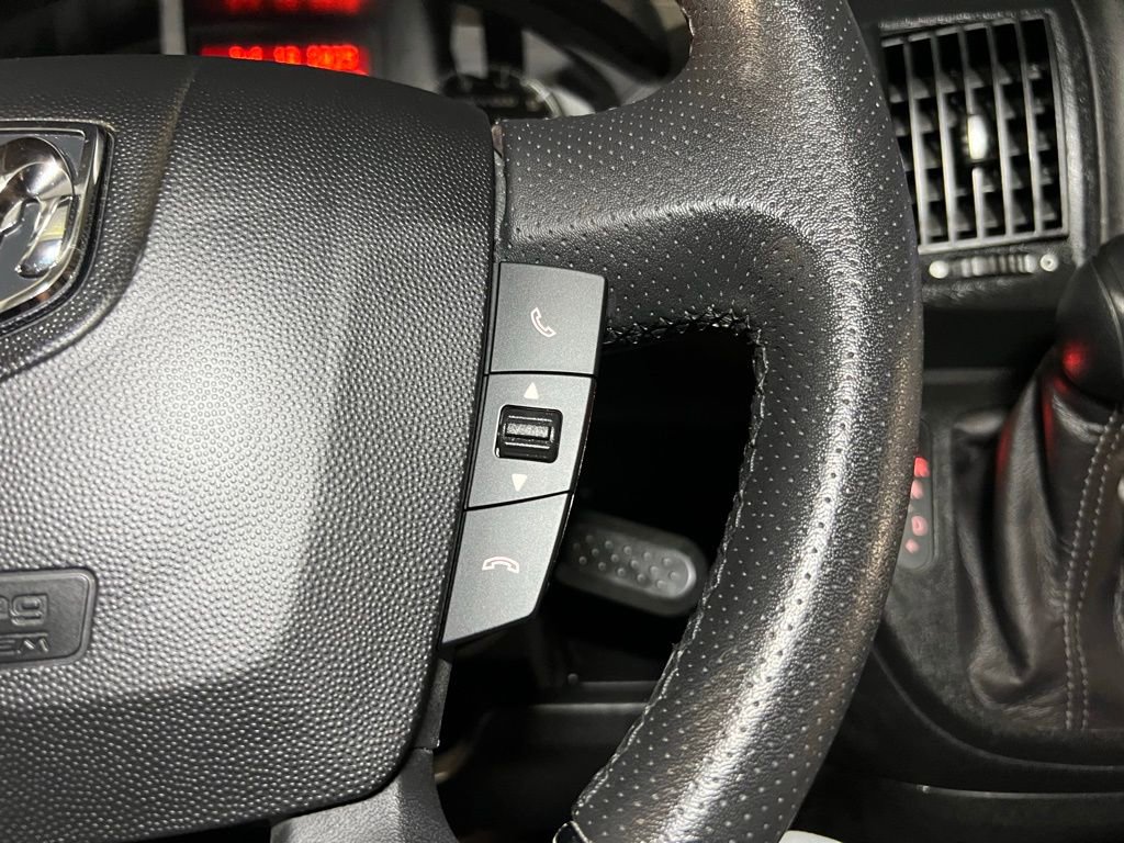 Used 2021 RAM ProMaster 3500 w/ Convenience Group FWD image 10