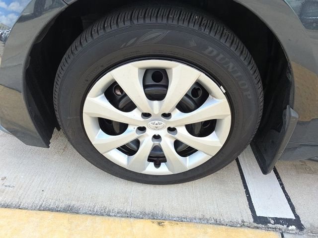 Used 2025 Toyota Corolla LE image 10