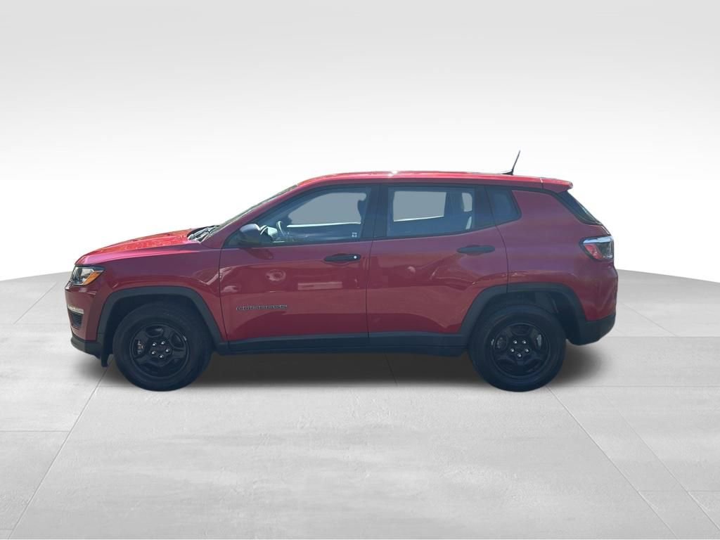 Used 2021 Jeep Compass Sport image 2