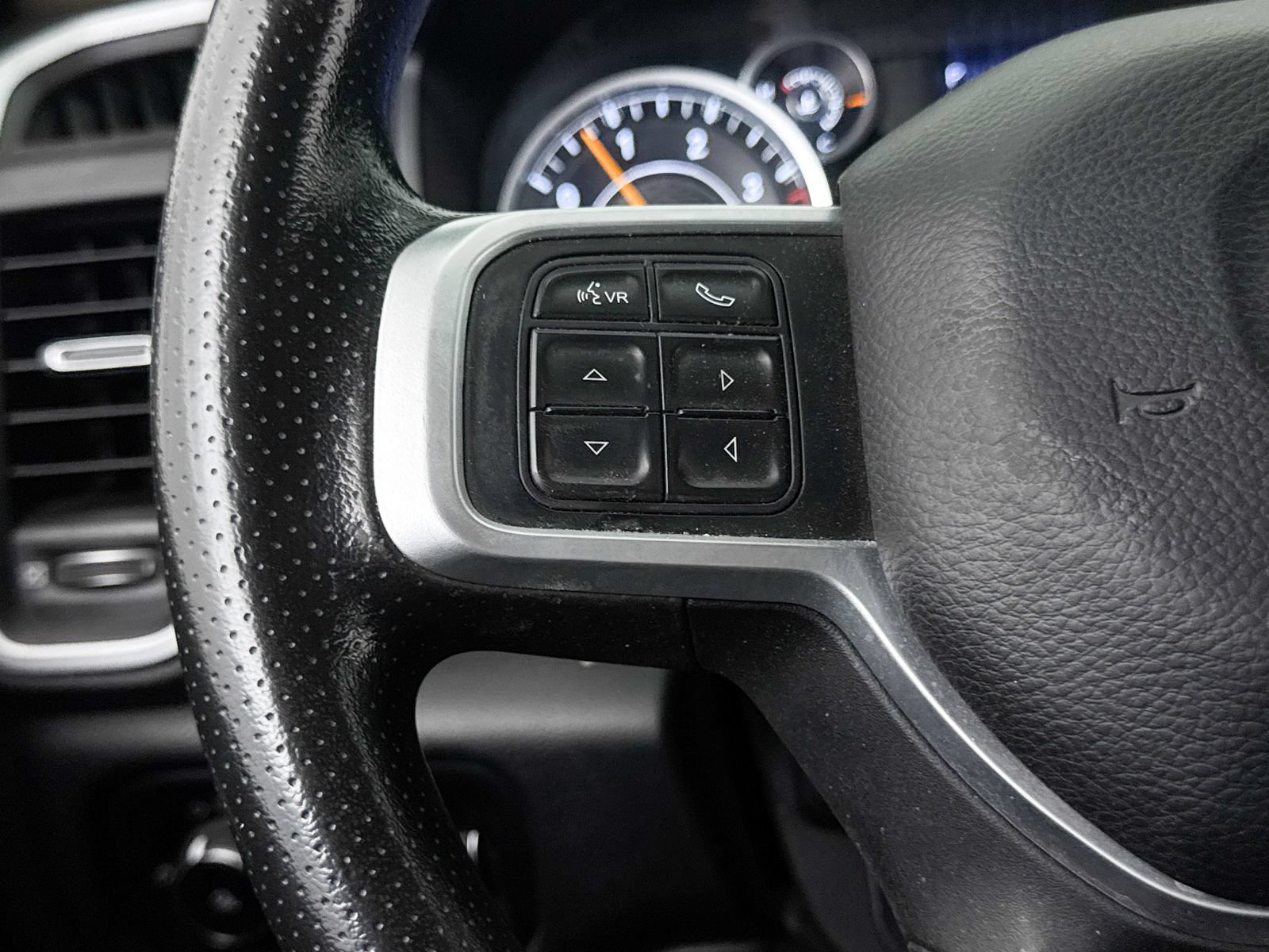 Used 2020 RAM 2500 Big Horn AWD/4WD image 27