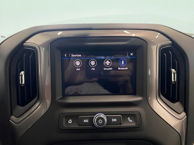 Certified 2025 Chevrolet Silverado 1500 Custom AWD/4WD image 18