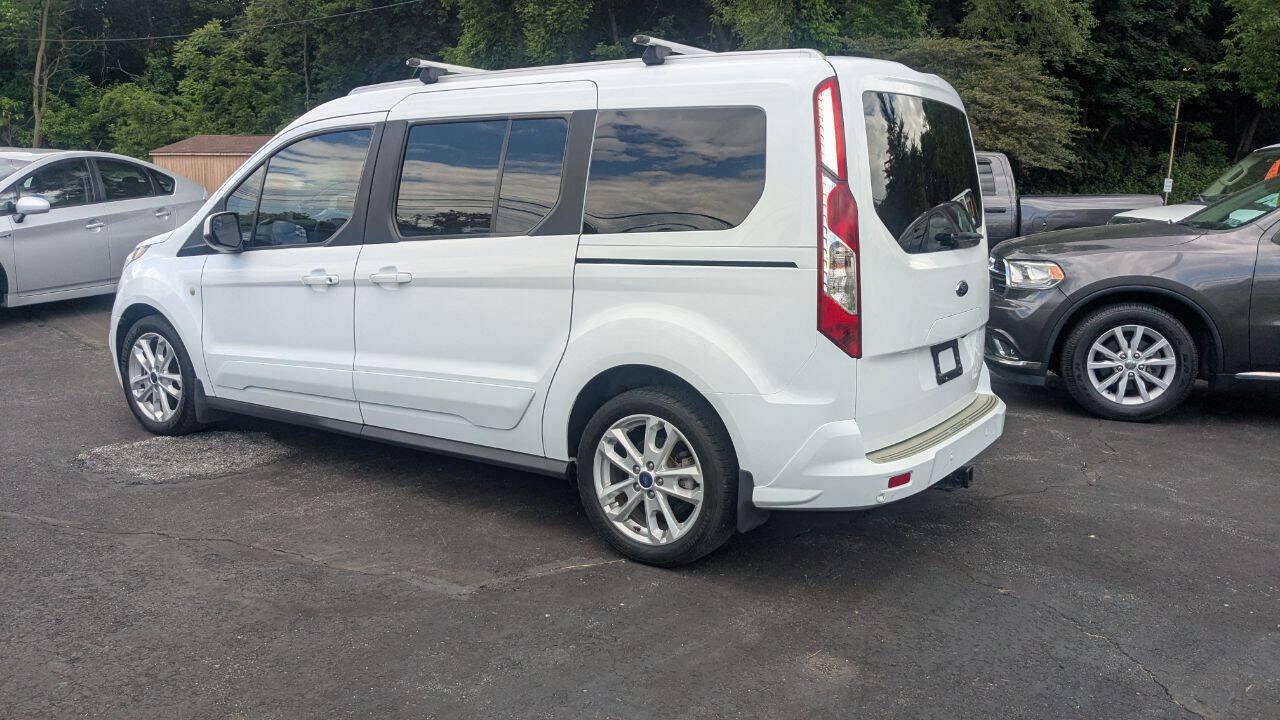 Used 2016 Ford Transit Connect Titanium FWD image 9