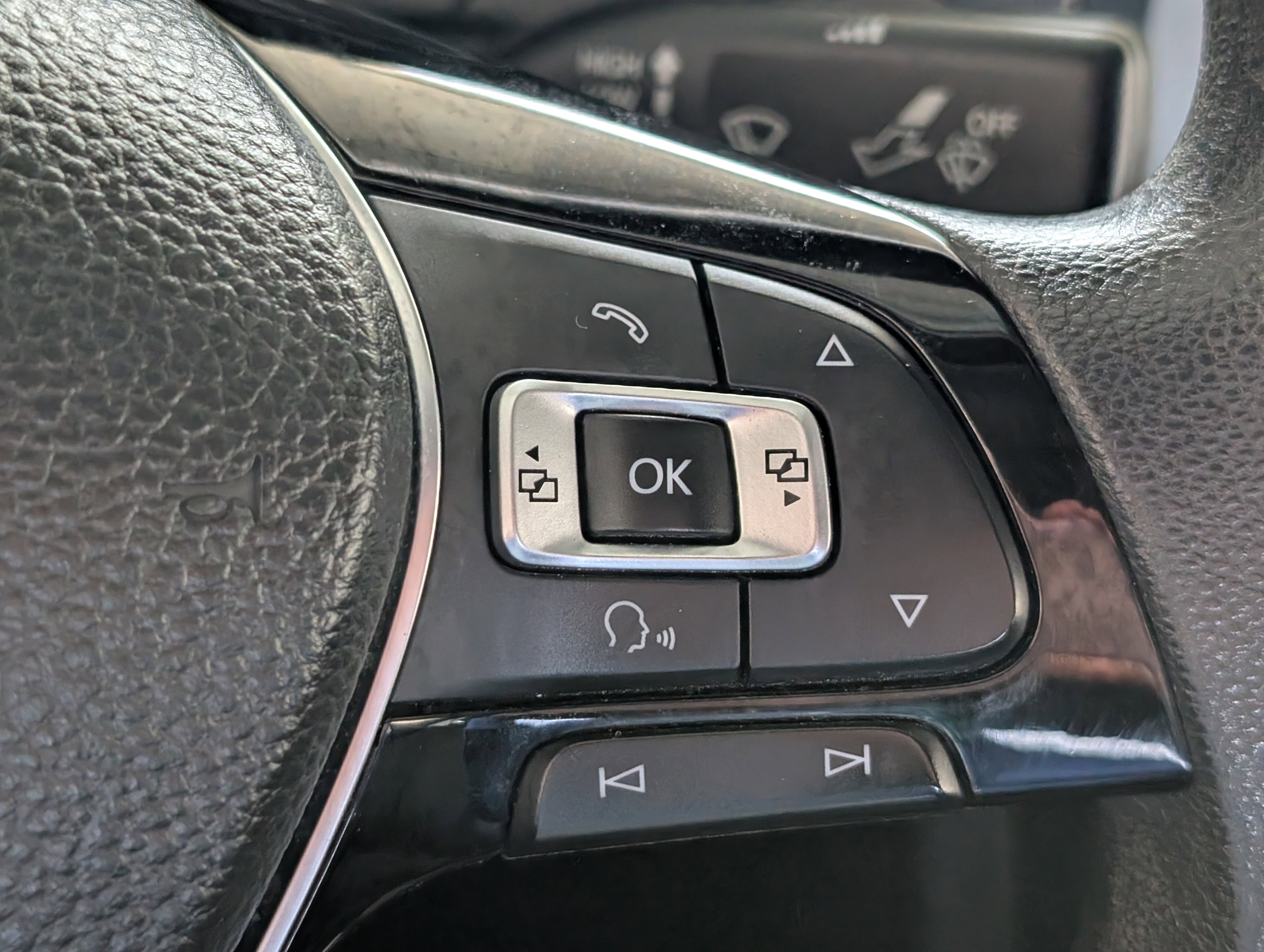 Used 2015 Volkswagen Jetta S image 12