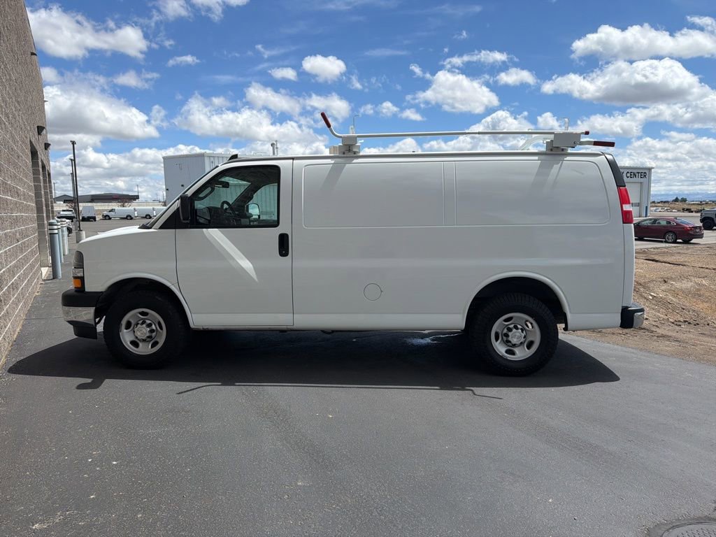 Used 2020 Chevrolet Express 2500 w/ Driver Convenience Package RWD image 6