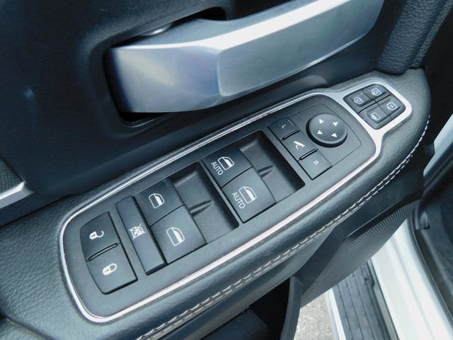 Used 2024 RAM 3500 Big Horn image 9