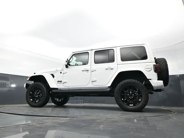 Used 2021 Jeep Wrangler Unlimited Sahara AWD/4WD image 24