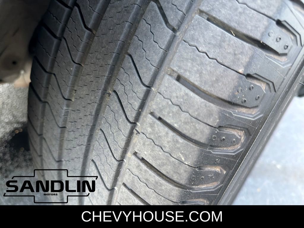 Used 2025 Honda CR-V EX-L image 36