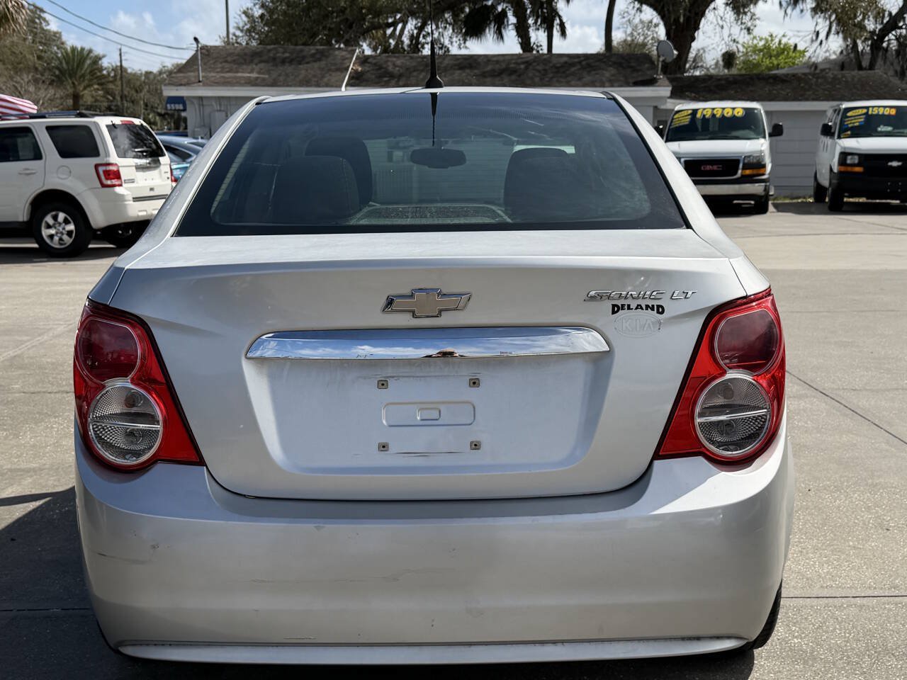 Used 2014 Chevrolet Sonic LT FWD image 7