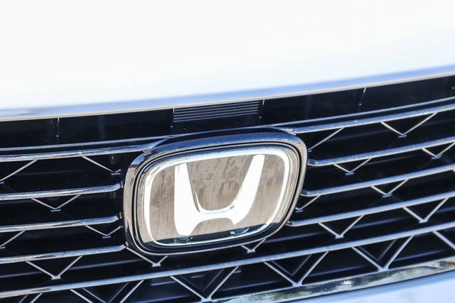 Used 2025 Honda Accord Sport image 6