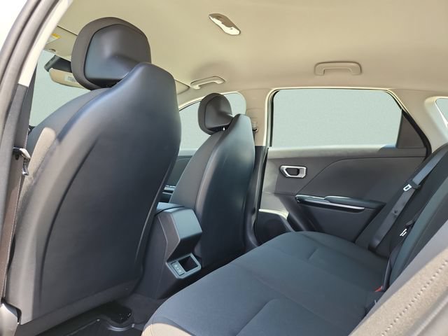New 2026 Kia K4 FWD image 16