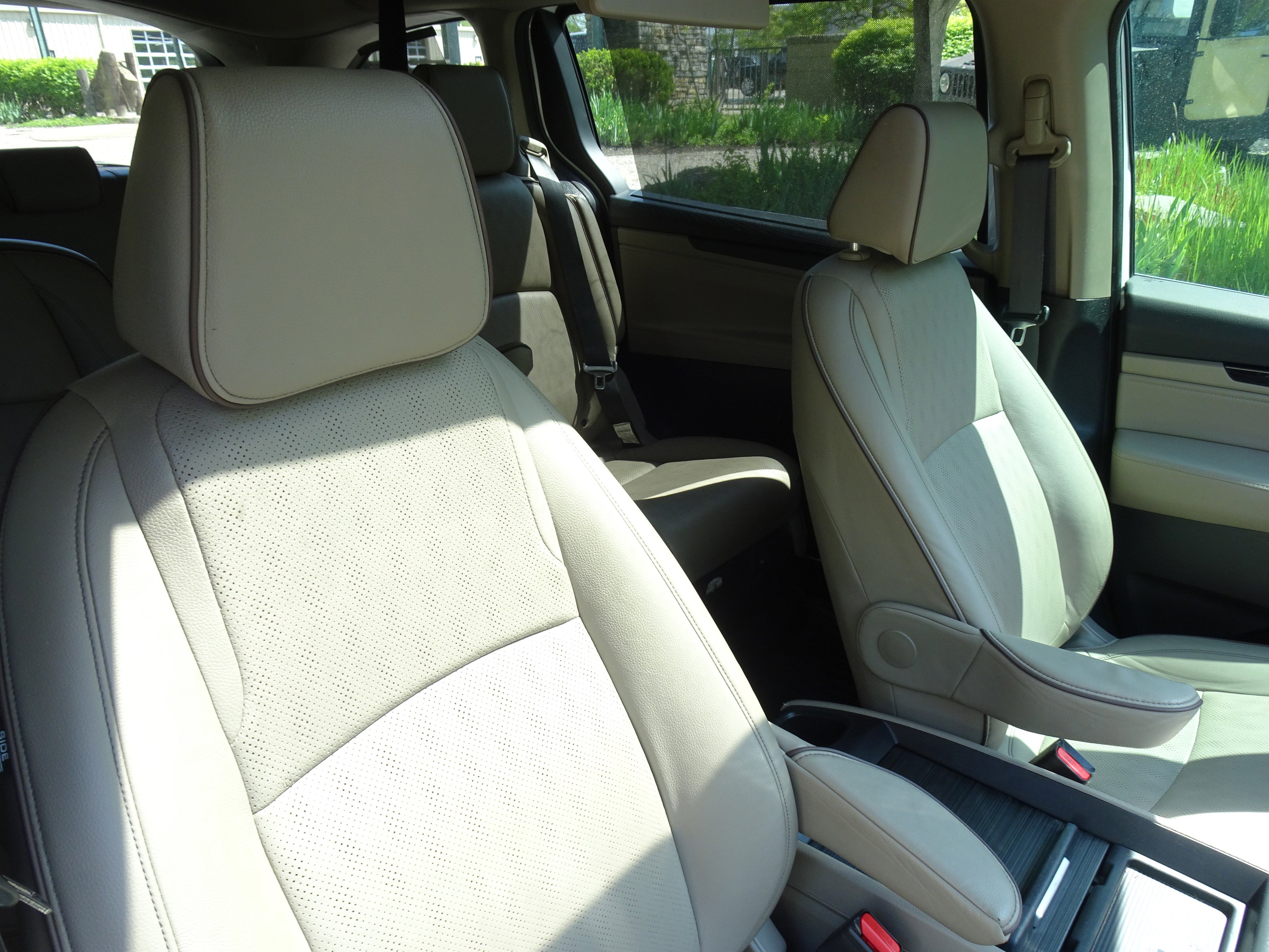 Used 2023 Honda Odyssey Elite image 25