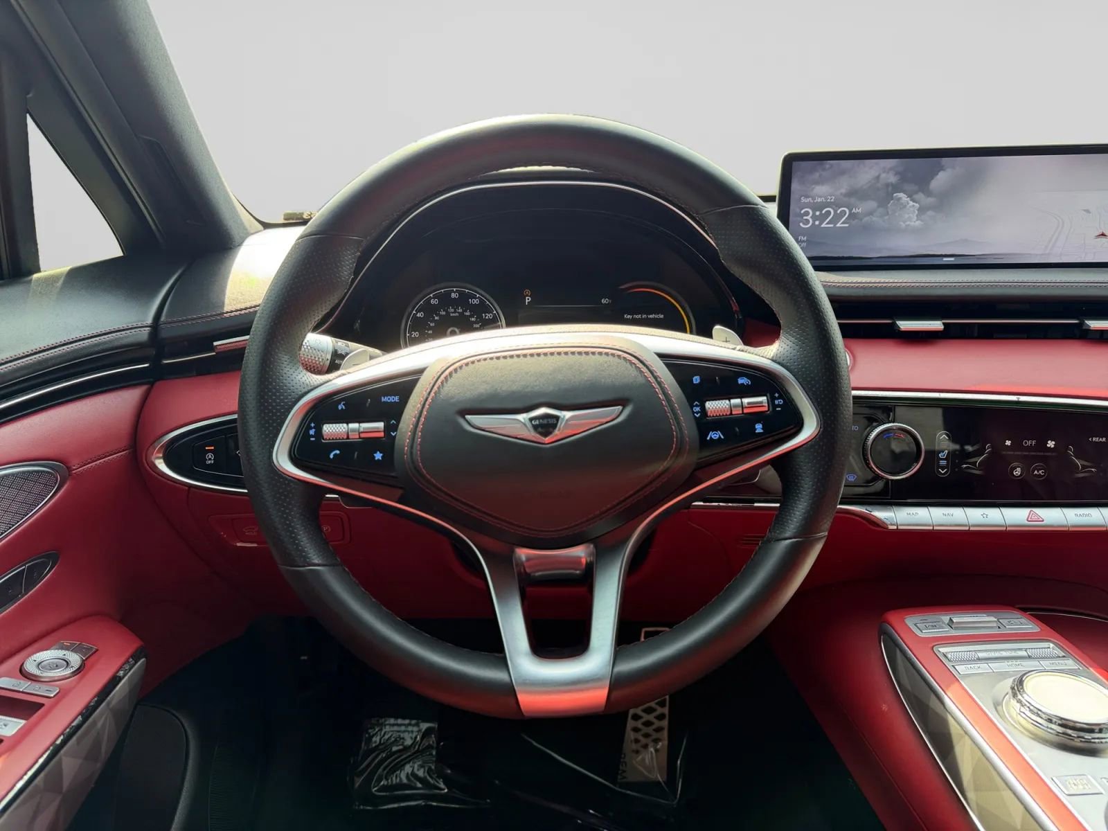 Used 2022 Genesis GV70 3.5T Sport w/ Sport Advanced Package image 22