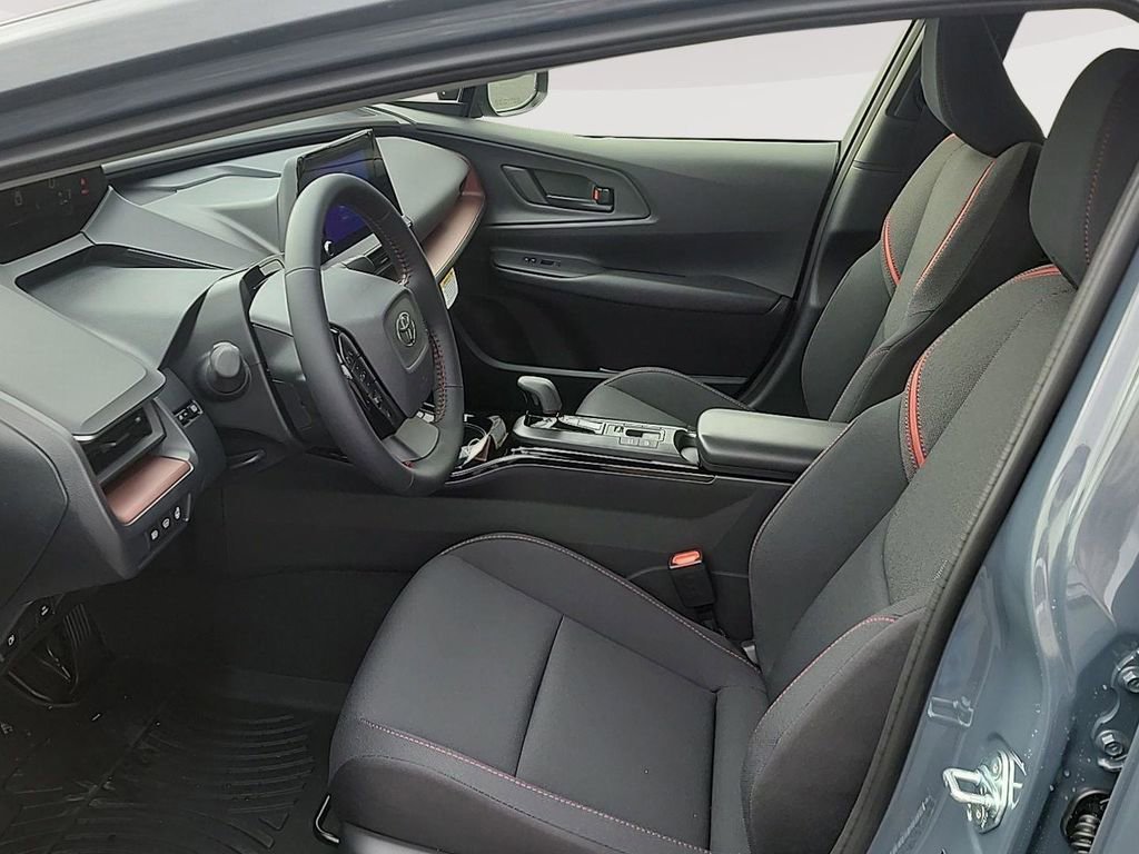 New 2026 Toyota Prius Plug-In Hybrid FWD image 18