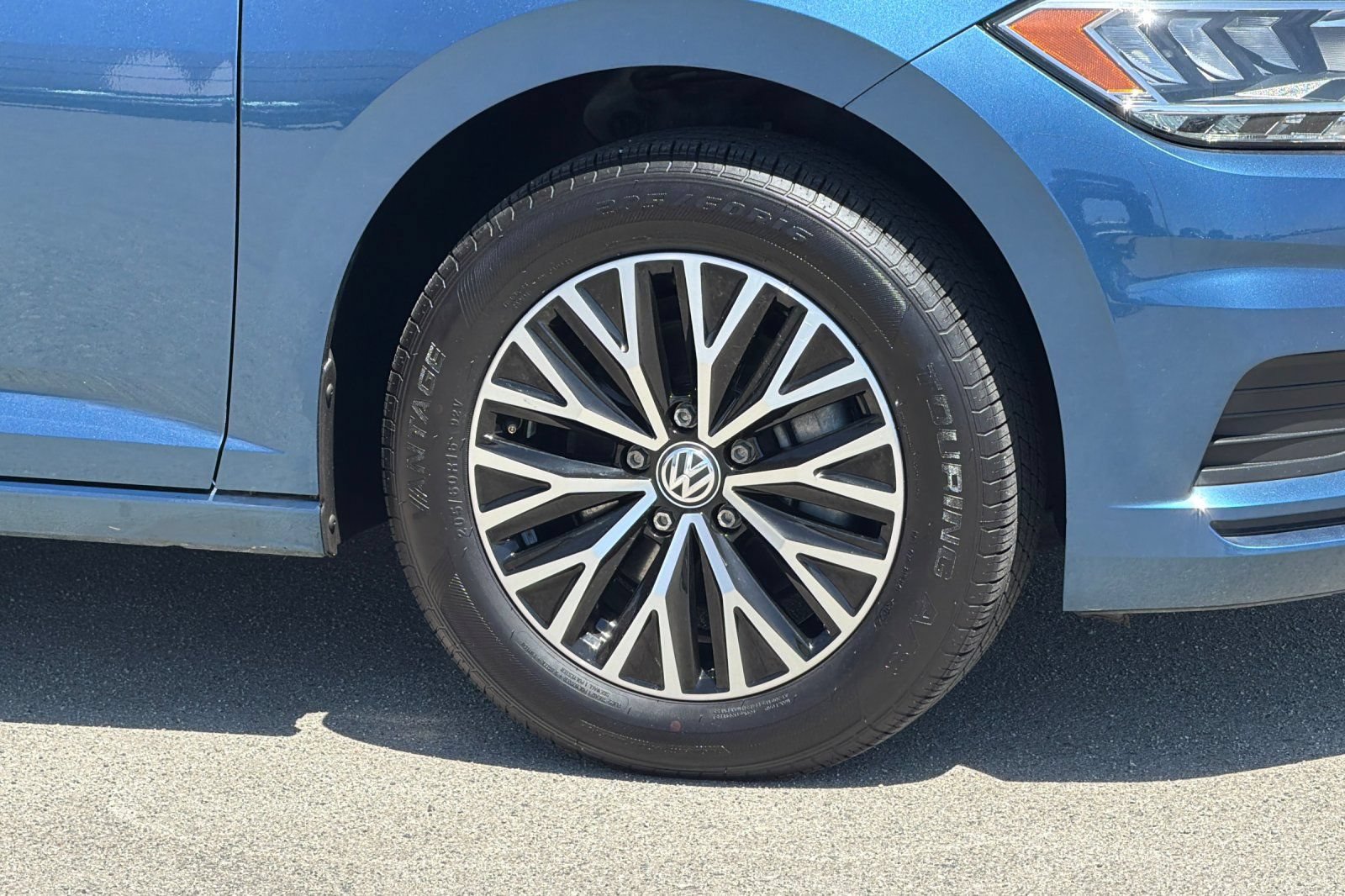 Used 2021 Volkswagen Jetta SE FWD image 29