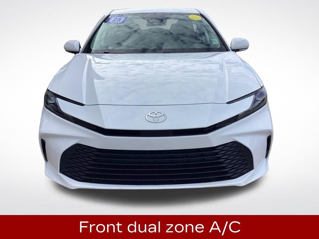 Used 2025 Toyota Camry LE FWD image 3
