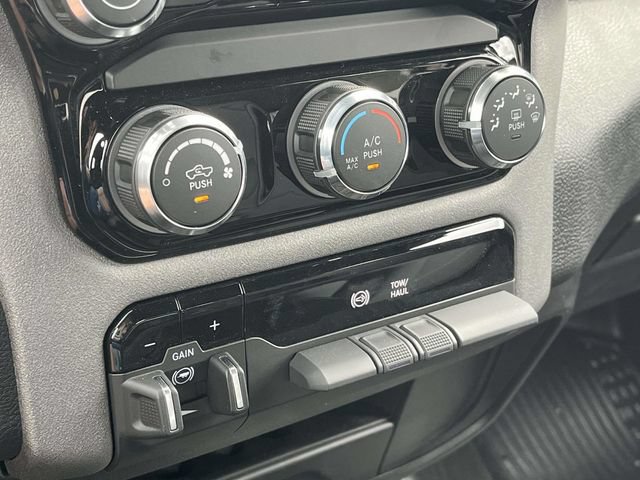 New 2026 RAM 3500 Tradesman AWD/4WD image 22