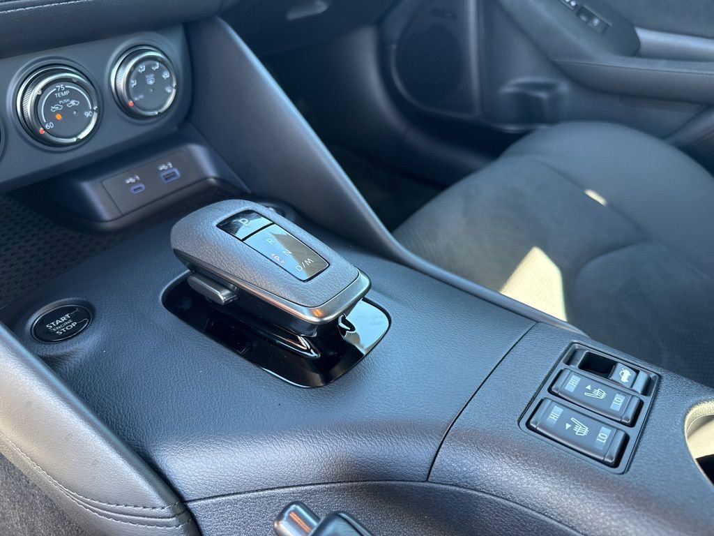 Used 2024 Nissan Z Performance w/ Heritage Edition image 15