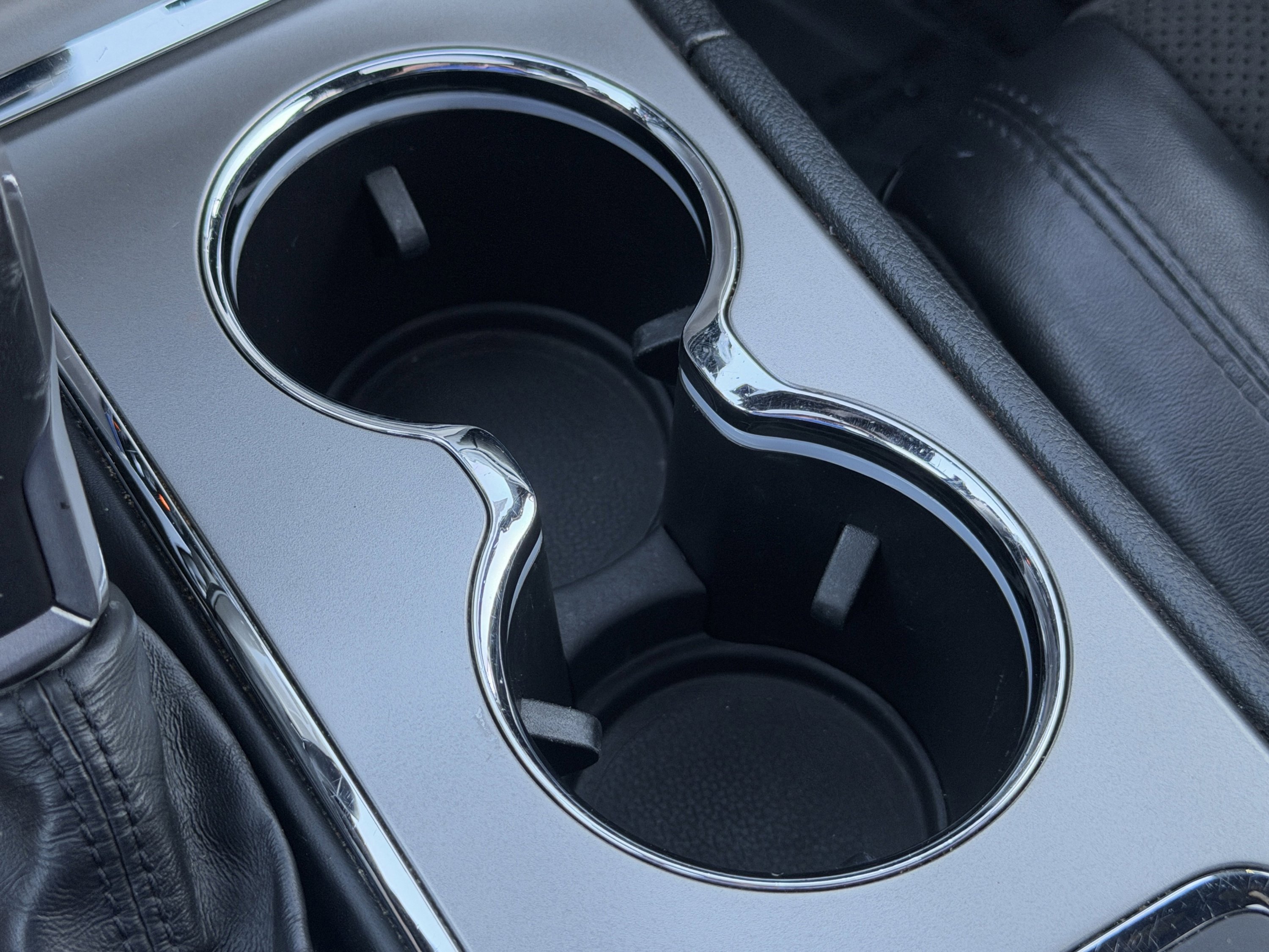 Used 2020 Jeep Grand Cherokee Altitude image 53