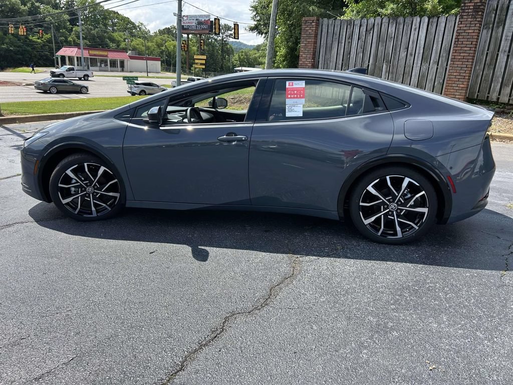 New 2026 Toyota Prius Plug-In Hybrid w/ Limited Premium Package FWD image 6