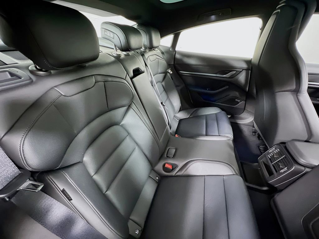 New 2026 Porsche Taycan 4S AWD/4WD image 29