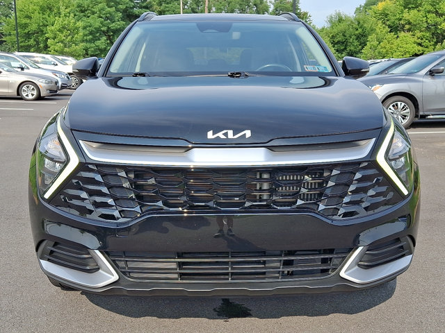 Used 2023 Kia Sportage EX w/ EX Premium Package AWD/4WD image 2