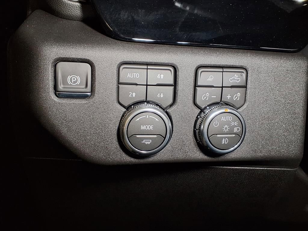 New 2026 GMC Sierra 1500 Elevation w/ Elevation Premium Package image 17