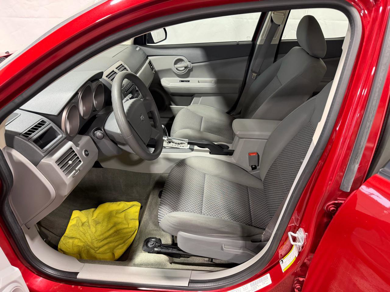 Used 2008 Dodge Avenger SE FWD image 22