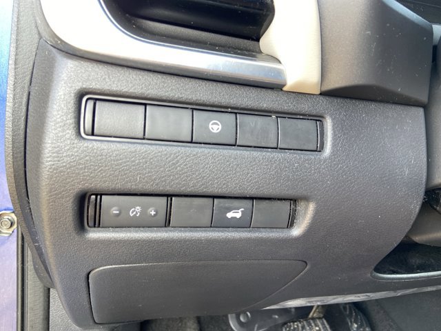 Used 2021 Nissan Rogue SV w/ Premium Package FWD image 46