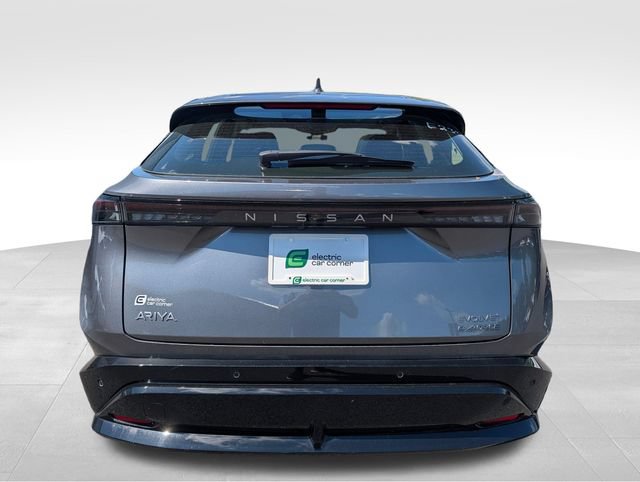 Used 2024 Nissan Ariya AWD image 7
