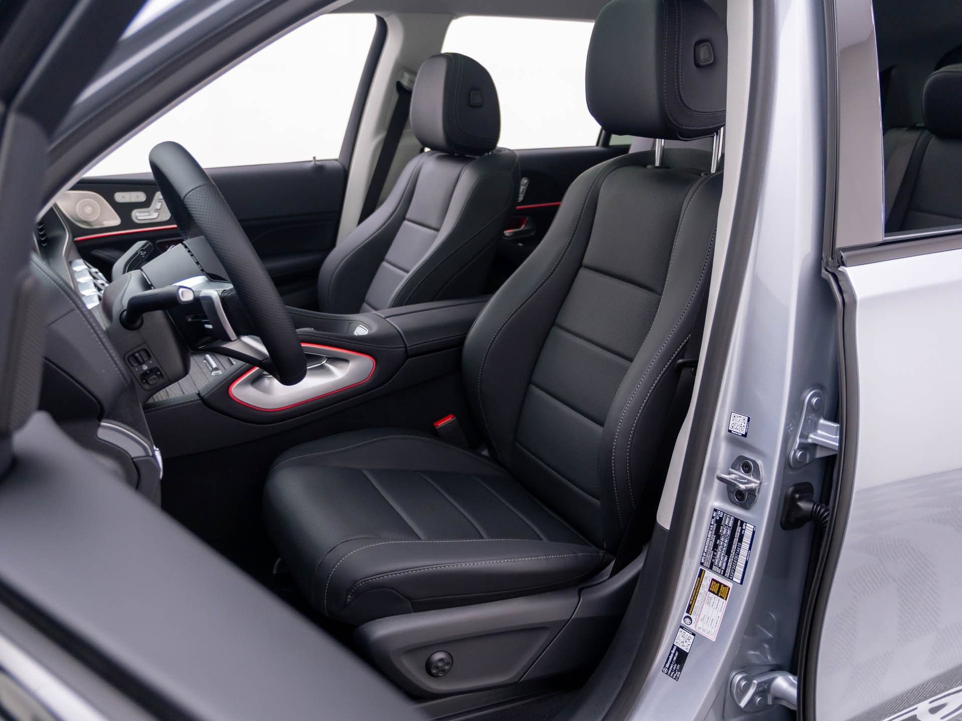 New 2026 Mercedes-Benz GLS 450 4MATIC image 18