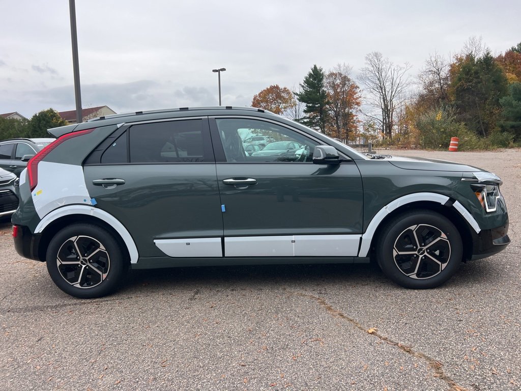 New 2026 Kia Niro SX image 4