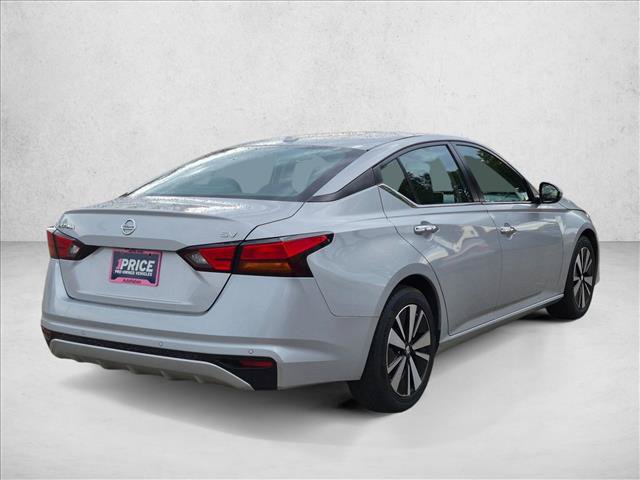 Used 2022 Nissan Altima 2.5 SV FWD image 5