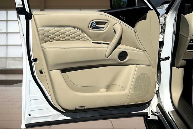 Used 2022 INFINITI QX80 Sensory w/ Cargo Package RWD image 23