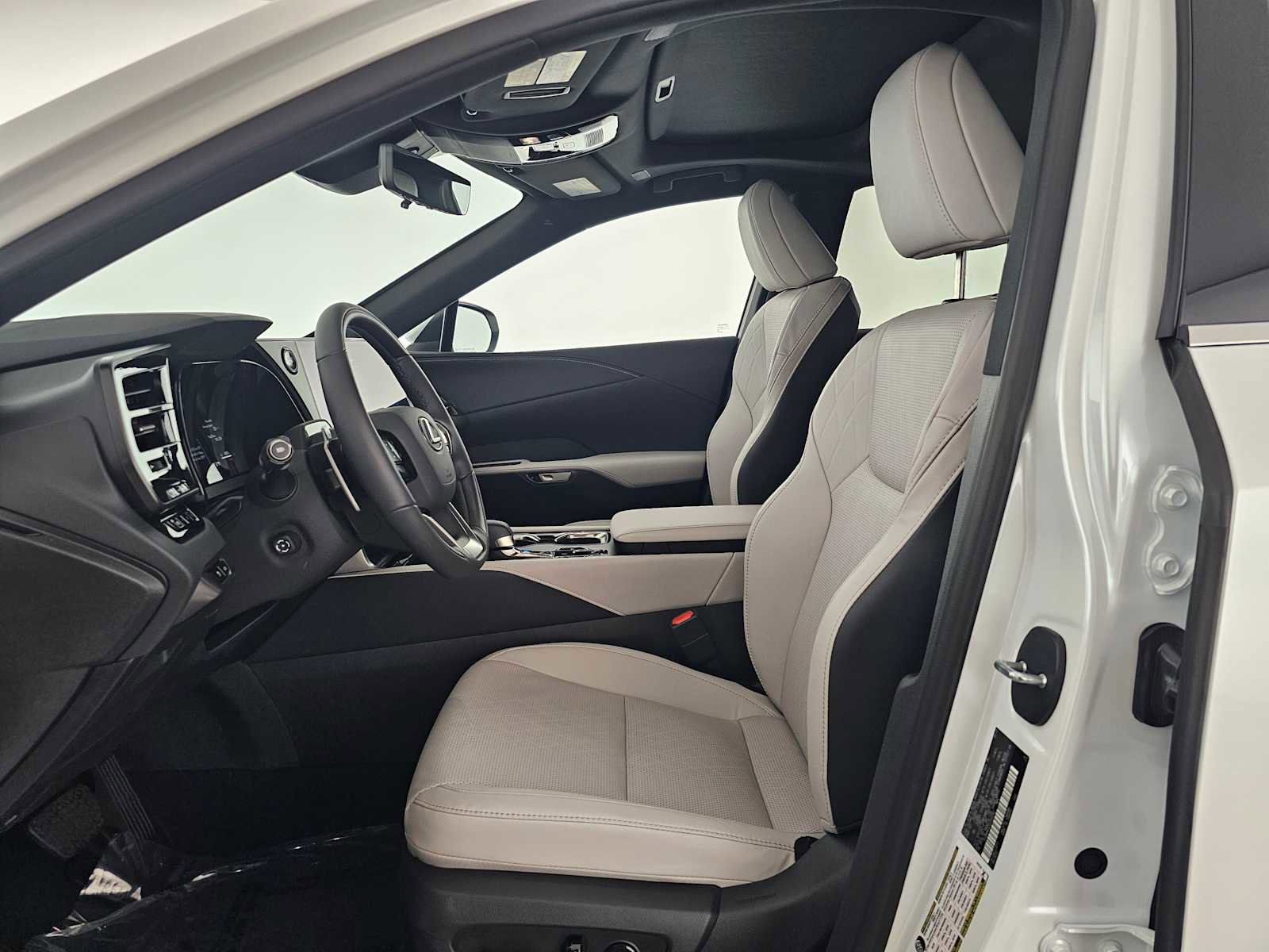Certified 2025 Lexus RX 350 Premium Plus image 20