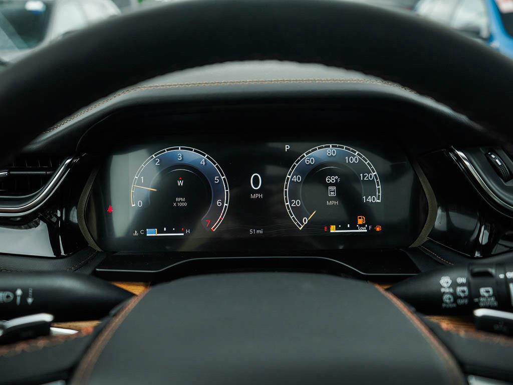 New 2025 Jeep Grand Cherokee Summit image 22