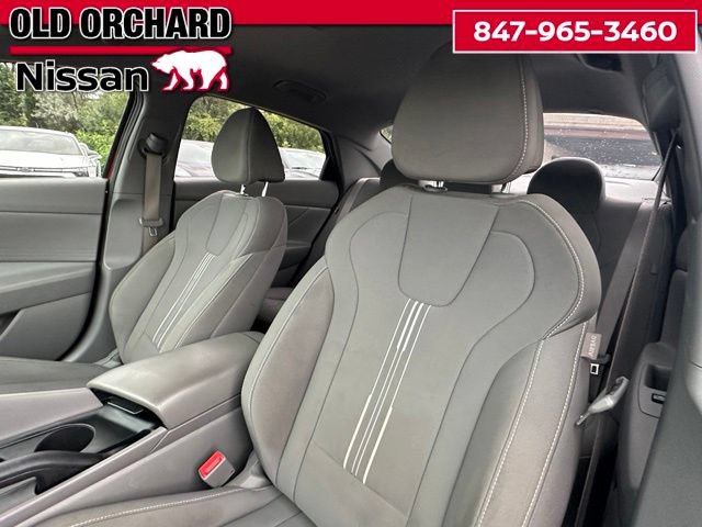 Used 2024 Hyundai Elantra SEL FWD image 10