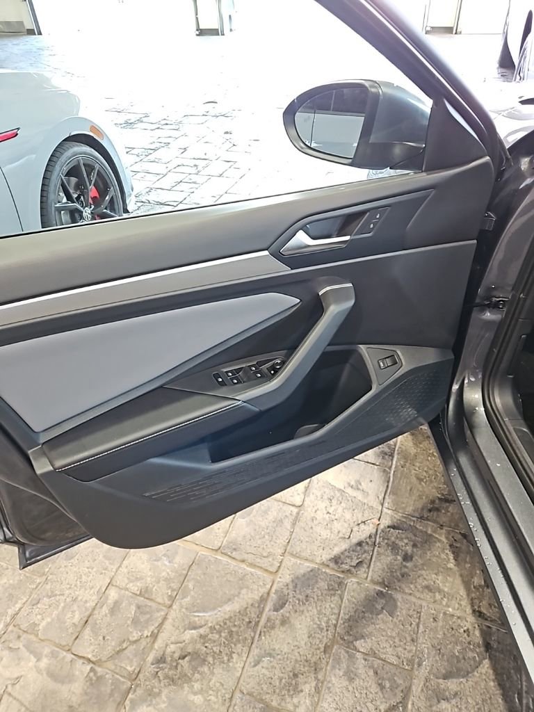 New 2026 Volkswagen Jetta SE image 25