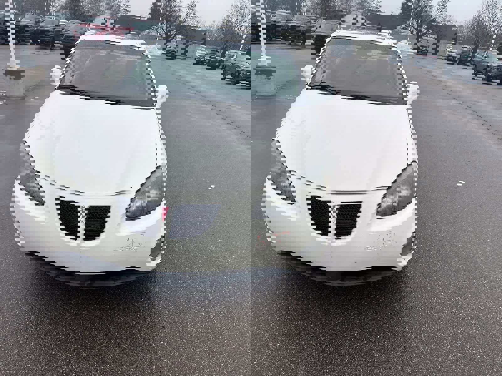 Used 2008 Pontiac Grand Prix w/ Premium Package image 4