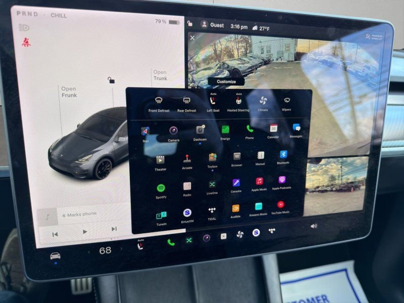 Used 2021 Tesla Model Y Performance image 18