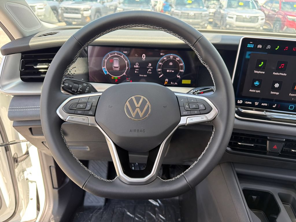 New 2026 Volkswagen Tiguan SE AWD/4WD image 26